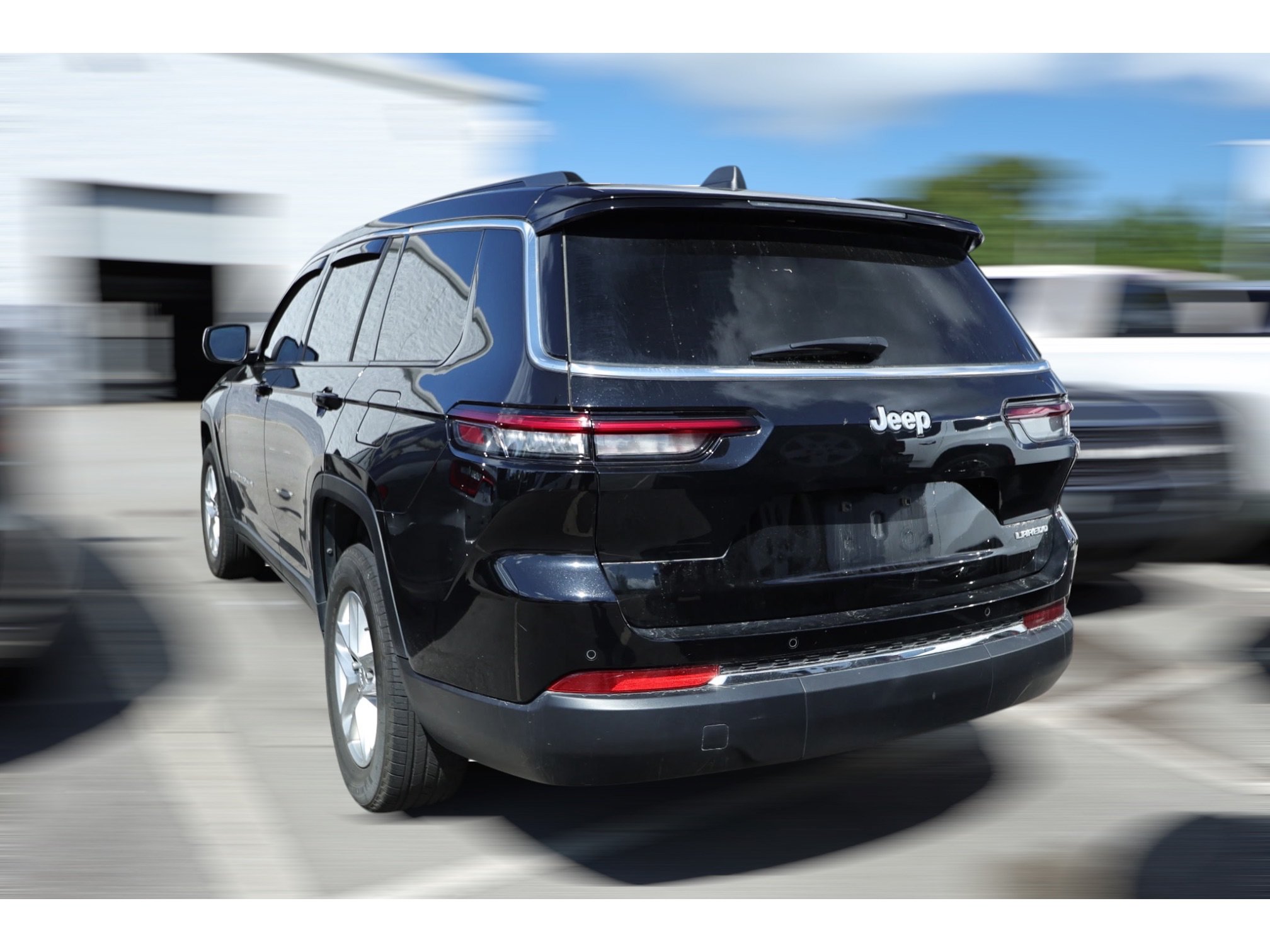 jeep grand cherokee l 2024 1C4RJJAG1R8621350 image